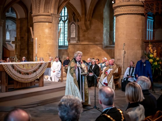 Dean leaving-1080771